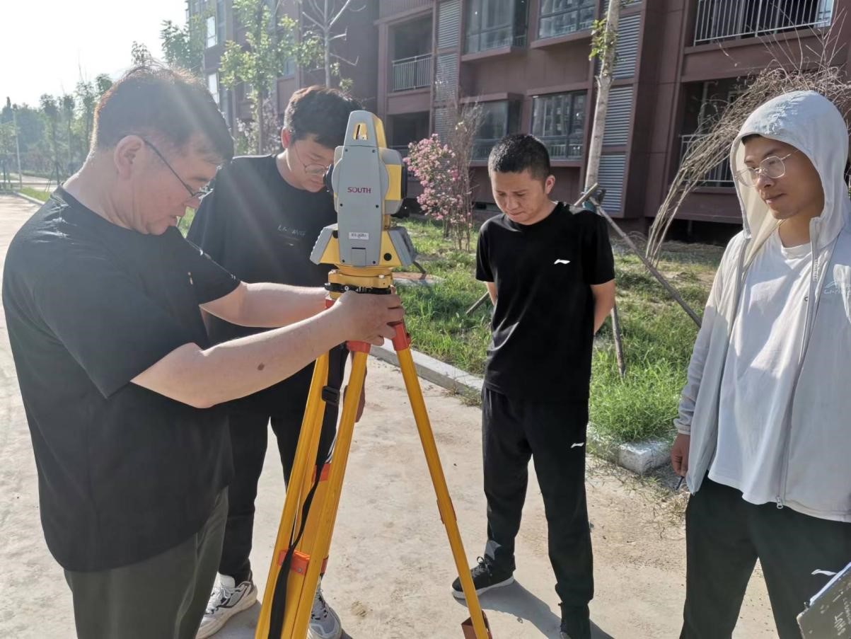 测绘工程学院赴范县开展校地结对帮扶 技术服务乡村振兴